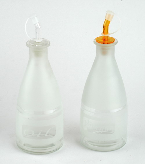 Cruet set 
  
   
     
    